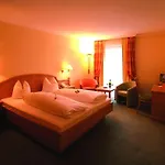 Goldenes Kreuz فندق تانهايم